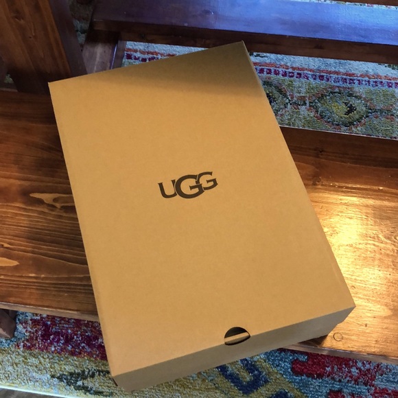 🚫SOLD🚫 🆕 ugg shaye tall black rain boots size 7 - Picture 6 of 10